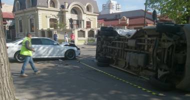 Accident rutier cu maxi-taxi în Constanța. Șase victime - 2