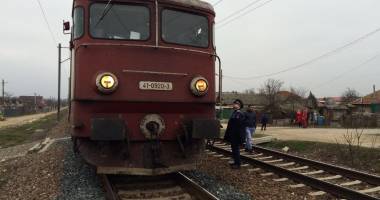 TRAGEDIE LA CONSTANȚA. UN BĂIAT A FOST SPULBERAT DE TREN - 2
