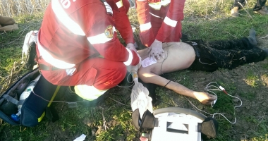 Bărbat găsit înecat într-un canal din comuna Ciobanu / GALERIE FOTO - 7