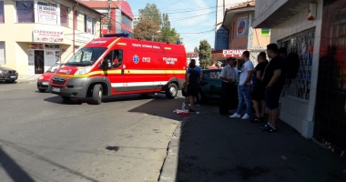 GALERIE FOTO. ACCIDENT RUTIER LA CONSTANȚA. Pieton lovit de o mașină, în timp ce traversa strada - 3