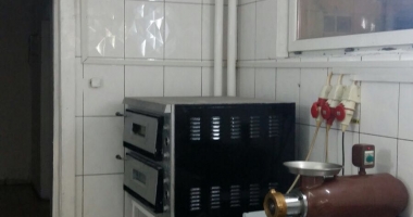 Galerie foto / SURPRIZĂ! Ce le-a pregătit patronul de la Rustic clienților, după ce OPC i-a închis restaurantul plin de mizerii - 3