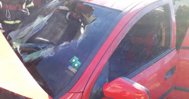 GALERIE FOTO / Mașină în flăcări! Pompierii constănțeni intervin în forță - 3