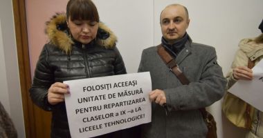 PROTEST SPONTAN ÎN FAȚA ISJ CONSTANȚA. Profesori, la limita disperării - 7