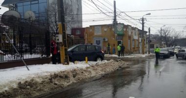 GALERIE FOTO / ACCIDENT RUTIER LA CONSTANȚA, din cauza unui șofer indisciplinat - 2