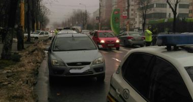 GALERIE FOTO / Accident rutier la Constanța. Minor accidentat de un polițist - 3