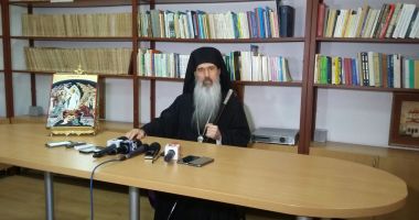 Stire din Cultură-Educație : Constănțenii, așteptați și în acest an să ia Lumina Sfântă. Ce spune IPS Teodosie