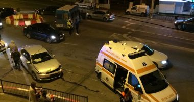ACCIDENT RUTIER GRAV LA CONSTANȚA! Sunt implicate un autoturism și un microbuz - 2