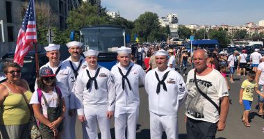 GALERIE FOTO. Ziua Marinei: Aproximativ 10.000 de turiști și constănțeni, prezenți la manifestările de pe Litoral - 5