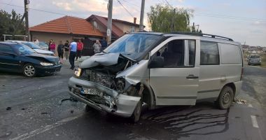 Galerie foto. Accident rutier la Constanța, din cauza unui șofer imprudent - 4