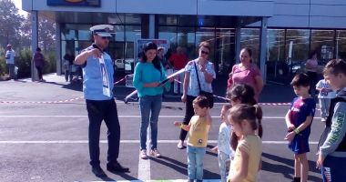 Galerie foto. Acțiune importantă a polițiștilor de la Rutieră, la Constanța - 3