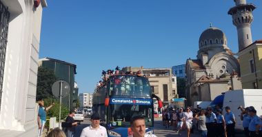 LIVE TEXT/ Simona Halep, printre constănțeni, cu trofeul de la Wimbledon. "Sunt foarte emoționată să văd atâta lume" - 15