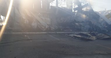 Incendiu mistuitor la fostul club Bamboo din Mamaia. TOTUL ESTE SCRUM! - 3