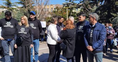 FOTO / Protest la Constanța! Oamenii cer redeschiderea Spitalului de Infecțioase. Medicii dezvăluie informații, într-o scrisoare publică - 5