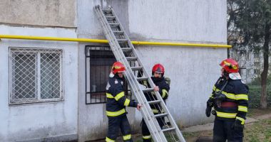 Galerie foto. Un alt incendiu a izbucnit, la Constanța. O victimă! - 2