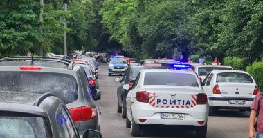 Stire din Eveniment : Alertă la Constanța! Colet suspect într-un bloc din Poarta 6!