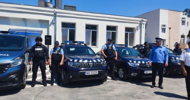 Galerie foto. Ministrul Afacerilor Interne Lucian Bode, prezent la IPJ Constanța - UPDATE