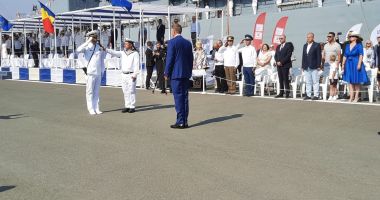 FOTOREPORTAJ. ZIUA MARINEI LA CONSTANŢA. Desfășurare de forţe, acum, la marea festivitate - 23
