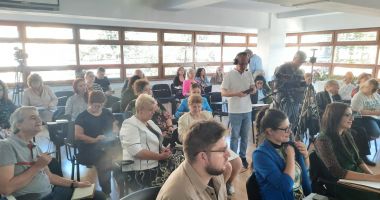 Eveniment important la Cumpăna. Sunt vizate drepturile tinerilor: "Nimic nu este mai important în viaţa fiecăruia dintre noi decât copilul" - 3