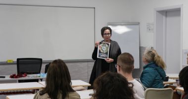 Ziua Comemorării şi Ziua Veteranilor din Teatrele de Operaţii, celebrate la Liceul Teoretic ”George Călinescu” - 2