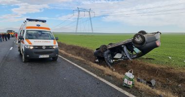 Galerie foto. GRAV ACCIDENT RUTIER ÎN JUDEŢUL CONSTANŢA. Intervine elicopterul SMURD / UPDATE - 2