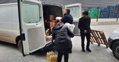 Galerie foto. Cumpănenii, în frunte cu primarul Mariana Gâju, gest umanitar pentru victimele cutremurului din Turcia - 5