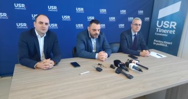 Stire din Politică-Administrație : Iulian Călin, exclus din USR. "Îi cerem demisia şi din Consiliul Local"