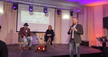 LIVETEXT. "Constanţa are nevoie de un teatru mai mare, bine poziţionat. Ştim că autorităţile sunt preocupate" - 2