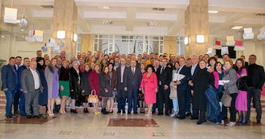 LIVETEXT. Membrii ACoR, reuniţi la Constanţa. "Această întâlnire este o premieră!" VIDEO - 9