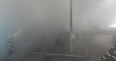 FOTO/ Casă în flăcări! ISU CONSTANȚA a intervenit de urgență pentru stingerea focului - 2