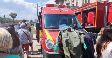 GALERIE FOTO / Povești captivante de la oamenii în uniformă, de Ziua Copilului, în Piața Ovidiu - 4