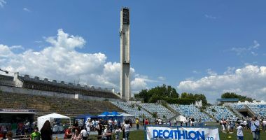 Galerie foto / Atmosferă de sărbătoare pe stadionul "Gheorghe Hagi", înainte ca acesta să fie demolat - 4