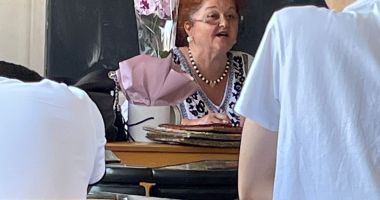 VIDEO/FOTO. Scandal la Liceul Energetic din Constanța. O profesoară refuză să încheie mediile elevilor - 3