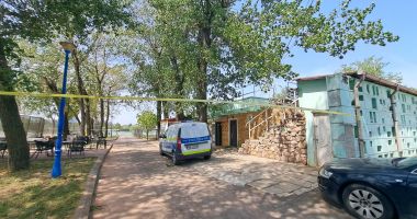 GALERIE FOTO / Suspiciune de CRIMĂ în stațiunea Mamaia: bărbat găsit înjunghiat! - 2