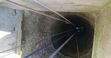 Intervine elicopterul SMURD Constanţa! Persoană căzută într-o fântănă - 4
