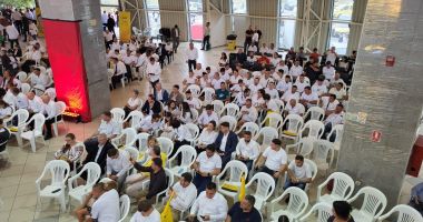 Galerie FOTO/VIDEO. AUR și-a lansat candidații pentru europarlamentare, la Constanța / LIVE TEXT - 2