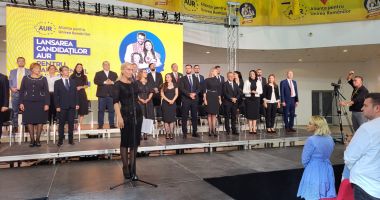 Stire din Politică-Administrație : Galerie FOTO/VIDEO. AUR și-a lansat candidații pentru europarlamentare, la Constanța / LIVE TEXT