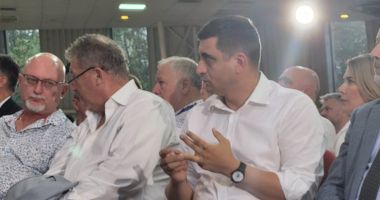 Galerie FOTO/VIDEO. AUR și-a lansat candidații pentru europarlamentare, la Constanța / LIVE TEXT - 8