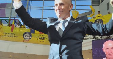 Galerie FOTO/VIDEO. AUR și-a lansat candidații pentru europarlamentare, la Constanța / LIVE TEXT - 21