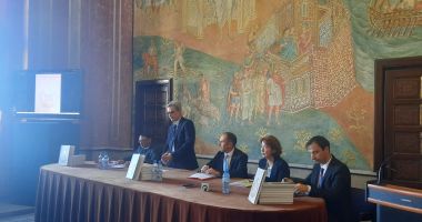 Stire din Cultură-Educație : LIVE TEXT. Simpozionul Internațional Moștenirea culturală turcă în Balcani și-a deschis porțile astăzi