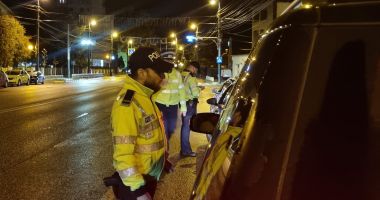 Stire din Eveniment : Continuă Acțiunea Blocada, la Constanța! Polițiștii au demarat ample controale