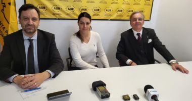 Stire din Politică-Administrație : Membrii AUR Constanţa dezbat subiecte de interes, ACUM. Printre acestea, banii cheltuiţi din rezerva statului