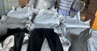 Stire din Eveniment : Bunuri introduse în țară prin folosirea de acte nereale, în valoare de 500.000 lei, descoperite de poliţiştii de frontieră din cadrul Gărzii de Coastă