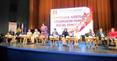 Stire din Politică-Administrație : FOTO / Conferința Județeană a Organizației Femeilor Social Democrate Constanța. Sute de femei, prezente la eveniment