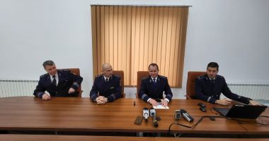 Galerie foto / Bilanț la Garda de Coastă: în 2023, au fost depistate cu 50% mai multe ilegalități față de anul 2022 - 3