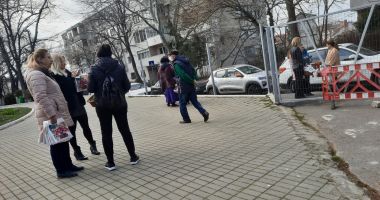 Senioarele Căminului pentru Persoane Vârstnice din Constanța, vizitate de femeile social-democrate - 4