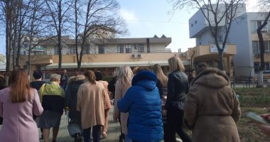 Senioarele Căminului pentru Persoane Vârstnice din Constanța, vizitate de femeile social-democrate - 6