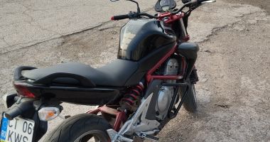 Tinerii din Constanța lasă volanul pentru ghidonul motocicletei - 3