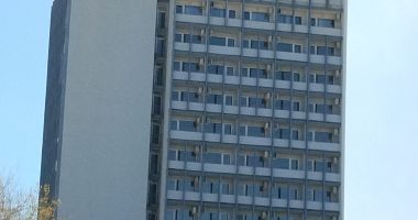 Galerie foto / FLĂCĂRI ÎN MAMAIA! Pompierii intervin cu echipaje de stingere şi salvare, la Hotelul PARC - 5