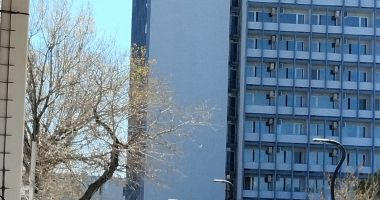 Galerie foto / FLĂCĂRI ÎN MAMAIA! Pompierii intervin cu echipaje de stingere şi salvare, la Hotelul PARC - 6