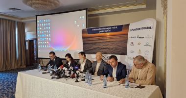 Stire din Social : Dezvoltarea turismului pe litoralul românesc, un subiect ce naşte dezbateri: "Avem o nouă perspectivă"